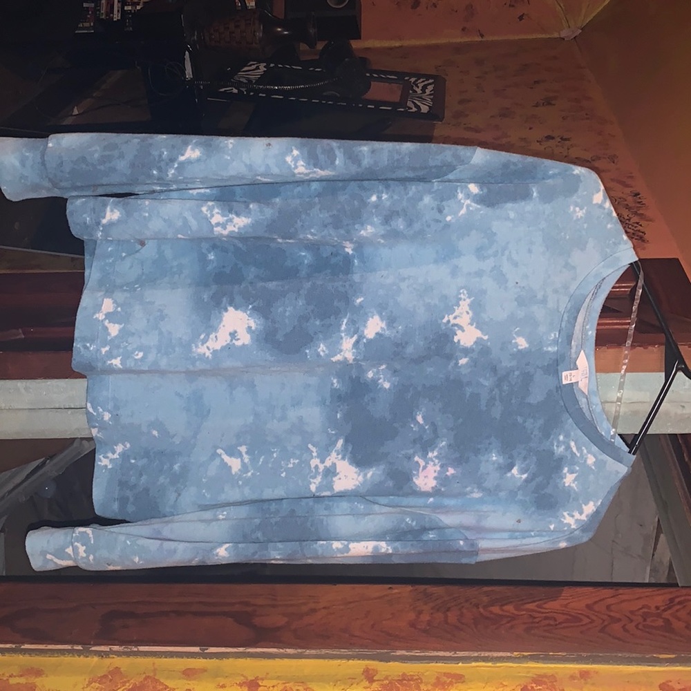 Blue and white tie dye long sleeve